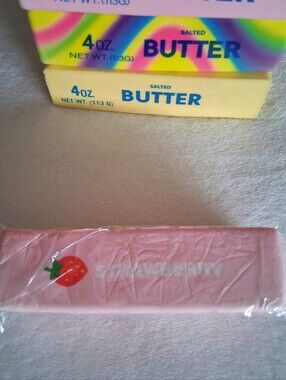 1 For 10 OR 2 For 16 Strawberry Bar Scented Rebound Squish